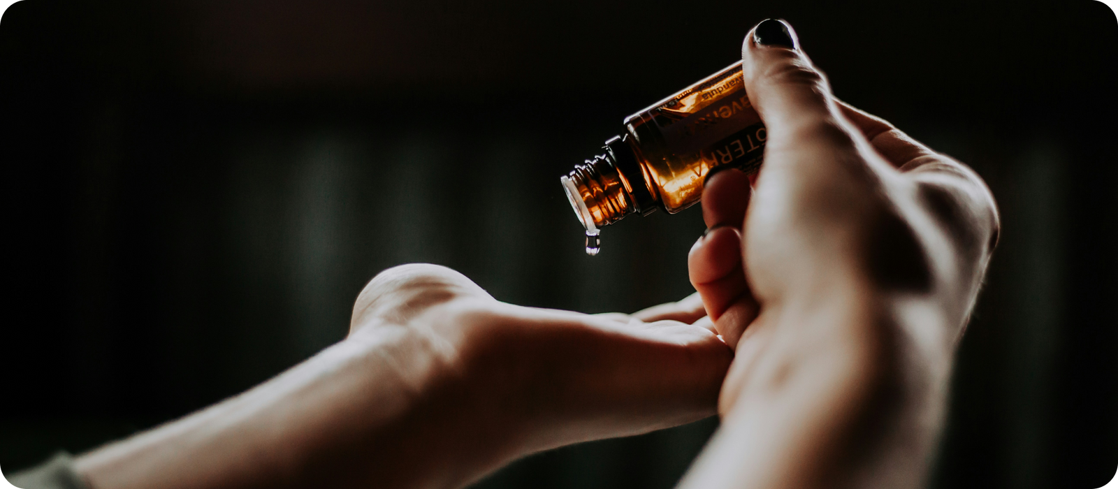 Aromathérapie : quelles odeurs et huiles essentielles choisir pour bien dormir