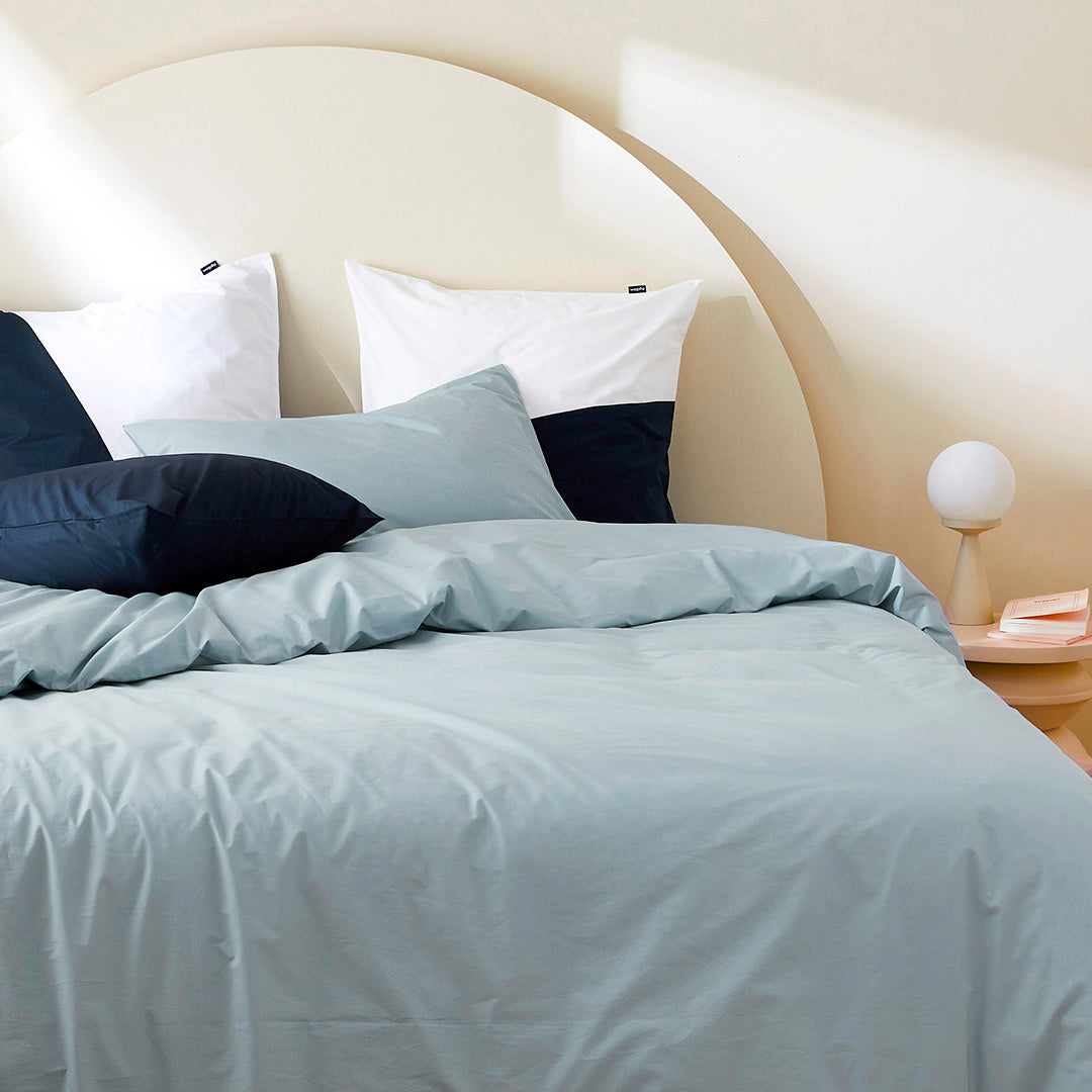 Parure de lit : quelles couleurs de draps vous aideront à dormir dans votre chambre ?