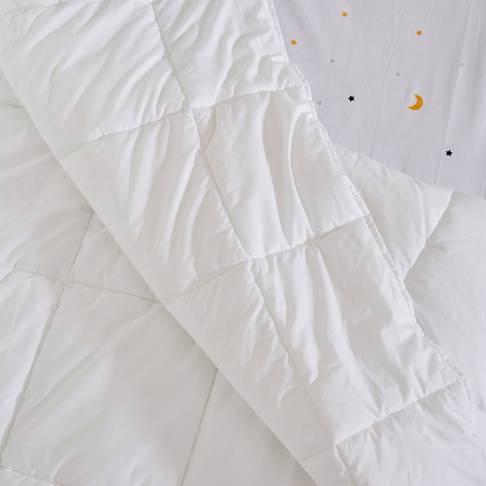 Comment choisir une couette pour un lit évolutif ?