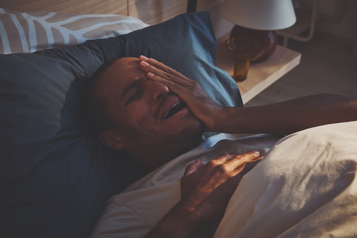 Qu’est-ce que la fatigue hivernale ? Définitions, symptômes, causes et comment bien la gérer