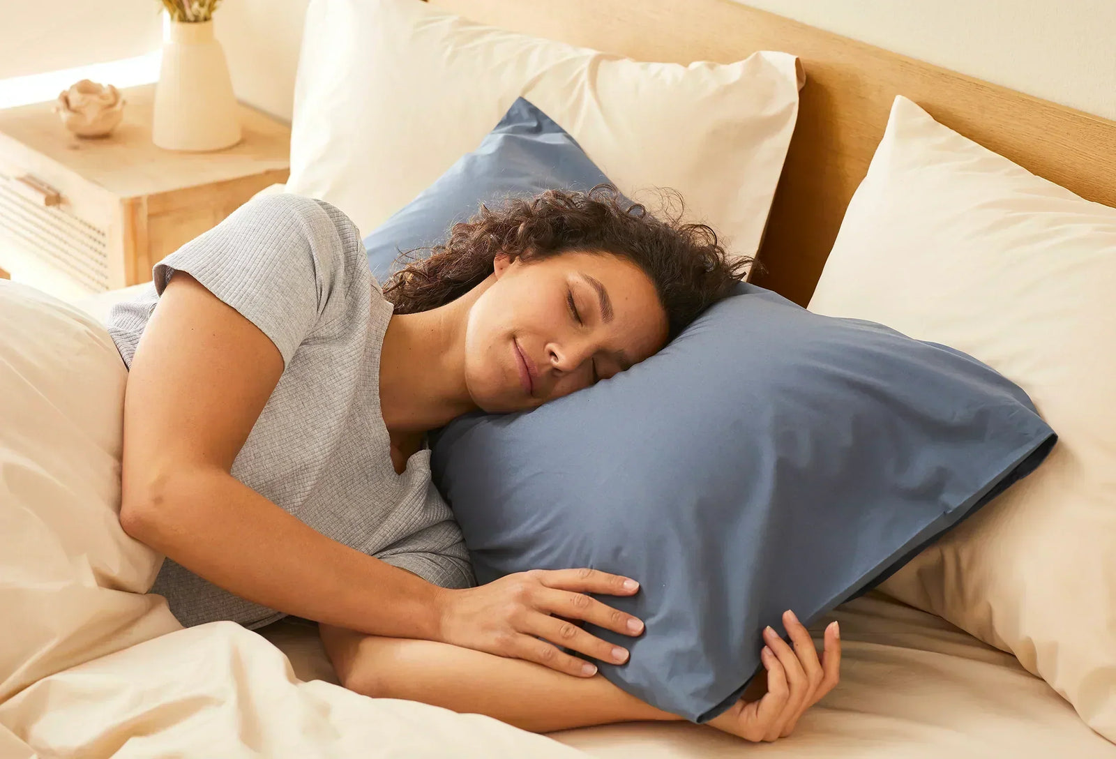 Quel matelas choisir quand on a un dos cambré ?