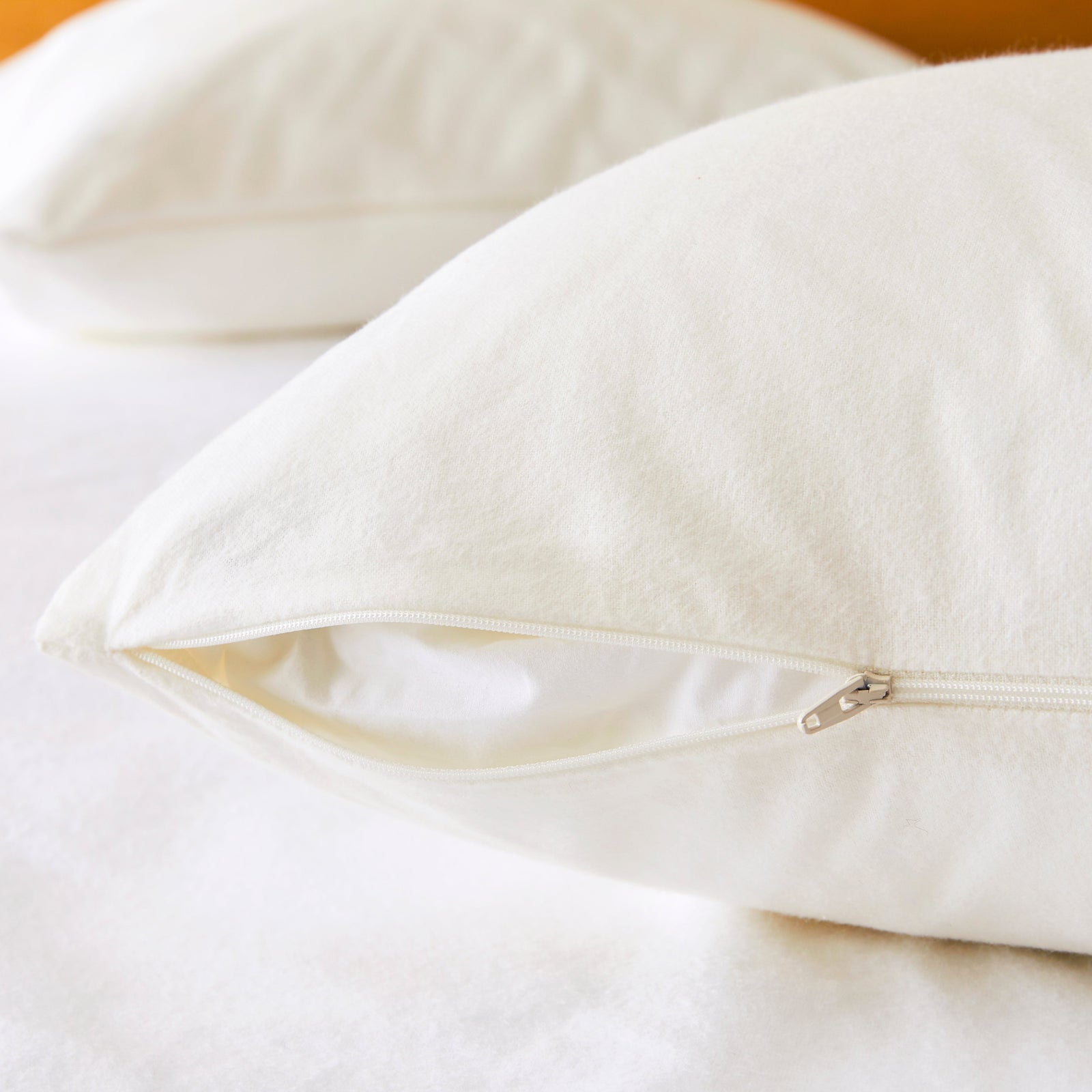 Pack taie et sous-taie en percale de coton bio - Diagonale (moutarde et blanc) x2