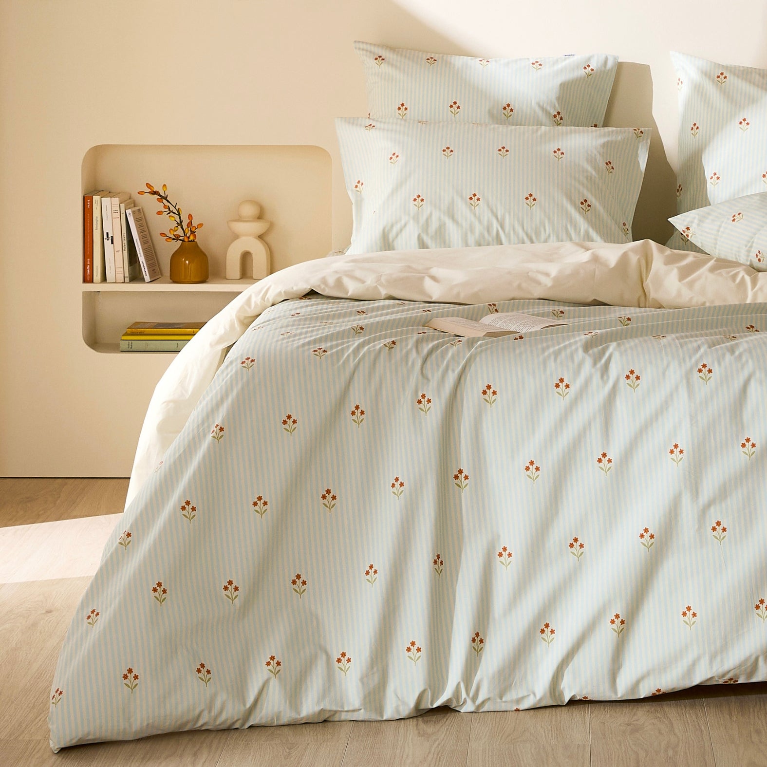 Le drap-housse en percale de coton bio - Nuit fleurie